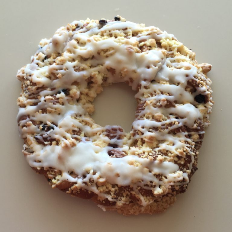 Apple Cinnamon Raisin Ring-- Coffee Cake of the Month- 15% off